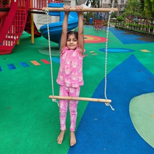 Double Trapeze Swing